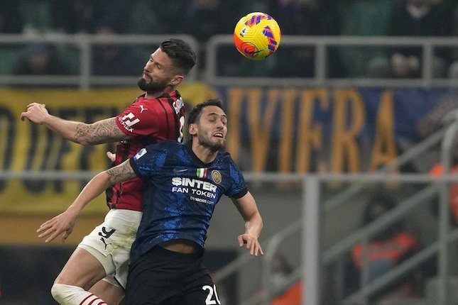 Terburuk: Hakan Calhanoglu Terburuk: Hakan Calhanoglu