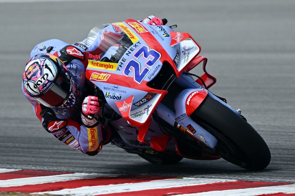 Belajar dari WorldSBK, Sandiaga Uno Takkan Pakai Pawang Hujan di MotoGP Mandalika Belajar dari WorldSBK, Sandiaga Uno Takkan Pakai Pawang Hujan di MotoGP Mandalika