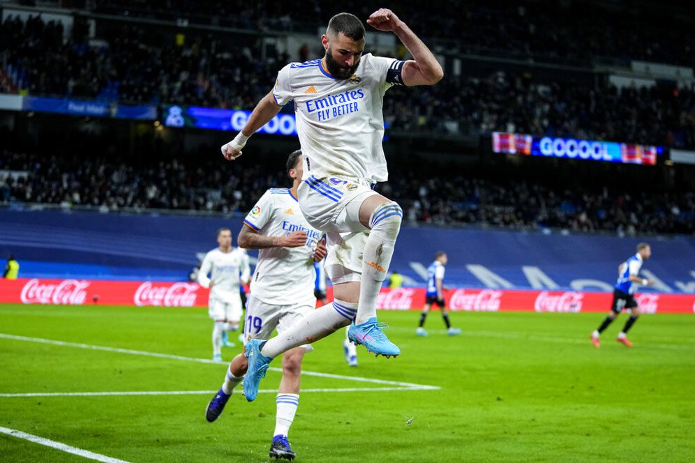 Real Madrid 3-0 Alaves: Lebih Baik daripada ketika Dipecundangi PSG Real Madrid 3-0 Alaves: Lebih Baik daripada ketika Dipecundangi PSG