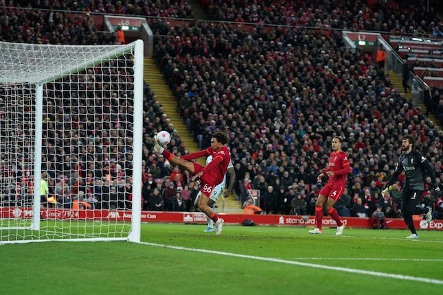 Terbaik: Trent Alexander-Arnold Terbaik: Trent Alexander-Arnold