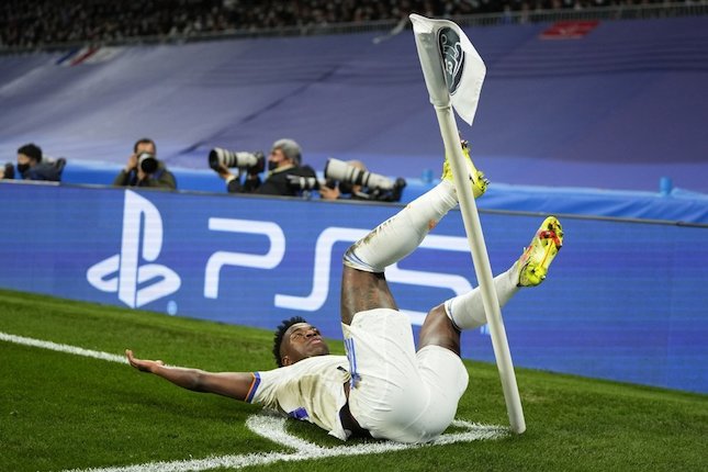 Vinicius Junior - 8