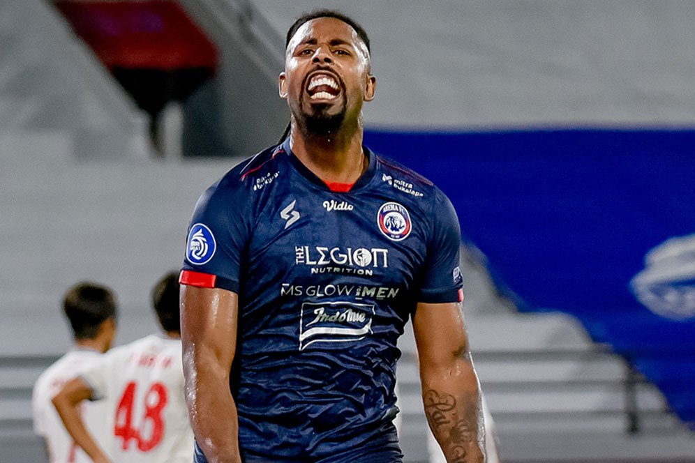 Calon Striker Anyar Arema FC Disebut Lebih Mobile Ketimbang Carlos Fortes Calon Striker Anyar Arema FC Disebut Lebih Mobile Ketimbang Carlos Fortes