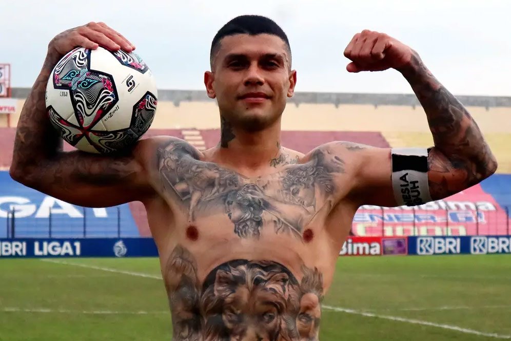 5 Fakta Menarik Ciro Alves, Penyerang Anyar Persib Bandung 5 Fakta Menarik Ciro Alves, Penyerang Anyar Persib Bandung