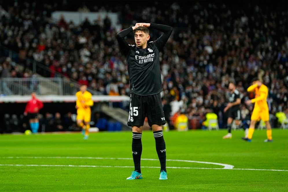 Real Madrid Tolak Tawaran Senilai 90 Juta Euro untuk Fede Valverde Real Madrid Tolak Tawaran Senilai 90 Juta Euro untuk Fede Valverde