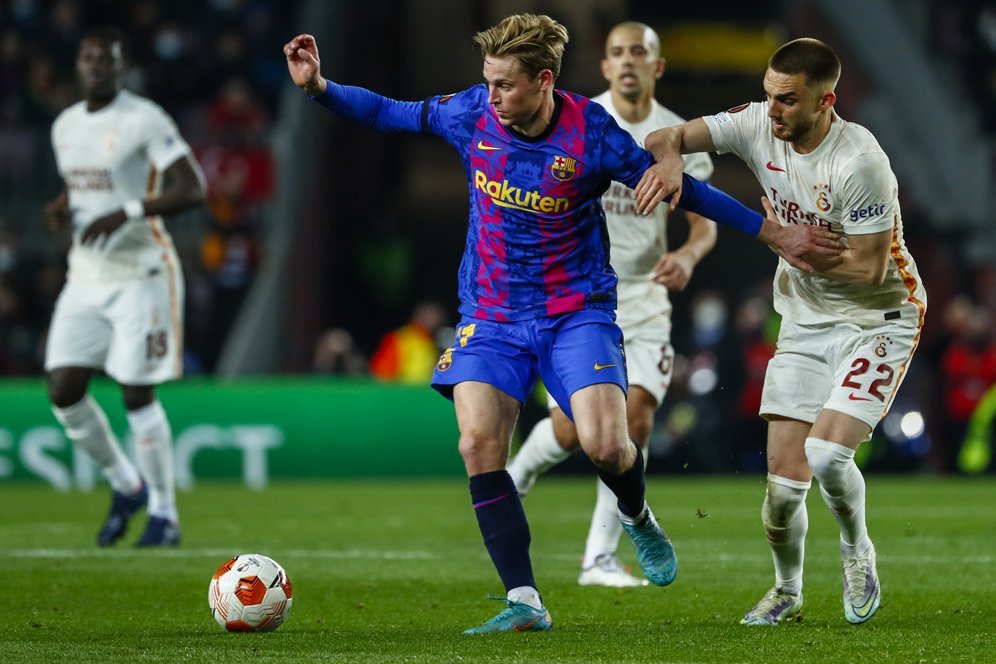 Peringatan untuk Man United, Frenkie de Jong Kayaknya Gak Cocok Lho! Peringatan untuk Man United, Frenkie de Jong Kayaknya Gak Cocok Lho!