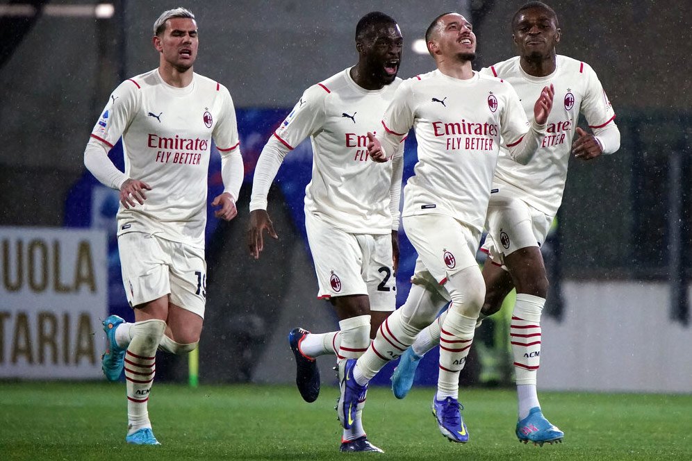 Cihuy! Milan Siap Habiskan Rp1.5 Triliun Musim Panas Nanti Cihuy! Milan Siap Habiskan Rp1.5 Triliun Musim Panas Nanti