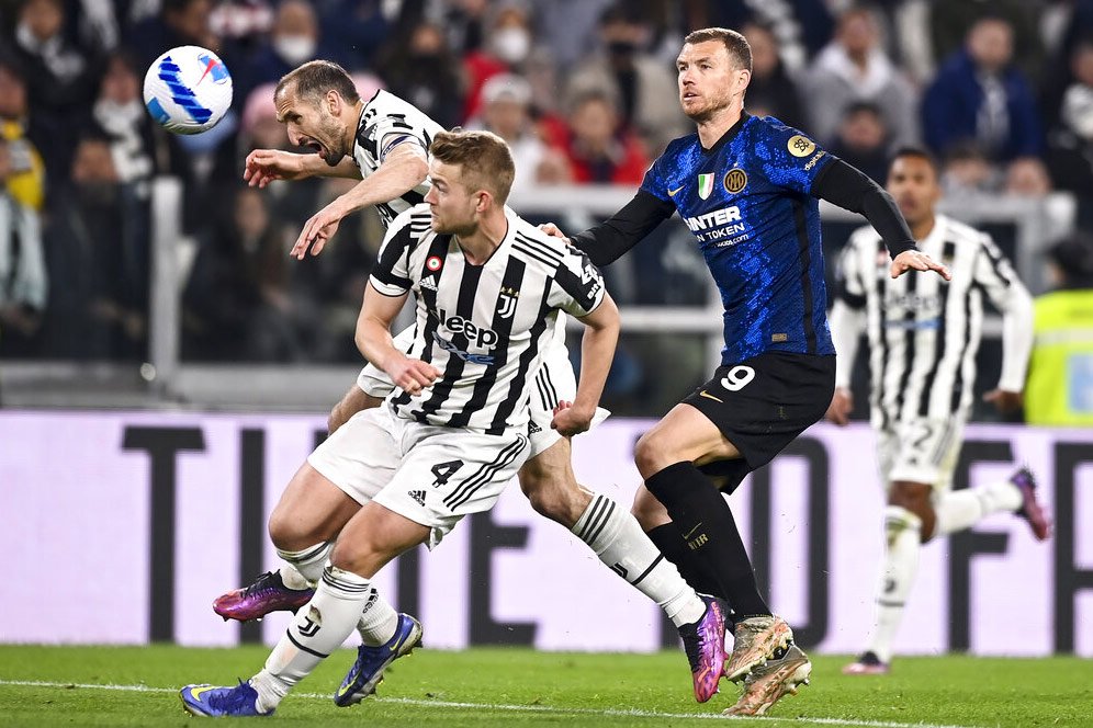 De Ligt vs Inter Milan: Bikin Penalti Diulang, dan Bintang Sinetron pun Ketar-ketir Lihat Aktingnya De Ligt vs Inter Milan: Bikin Penalti Diulang, dan Bintang Sinetron pun Ketar-ketir Lihat Aktingnya