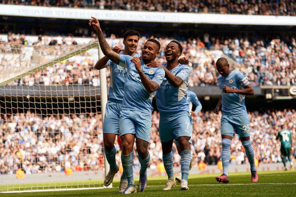 Hasil Pertandingan Manchester City vs Watford: Skor 5-1 Hasil Pertandingan Manchester City vs Watford: Skor 5-1