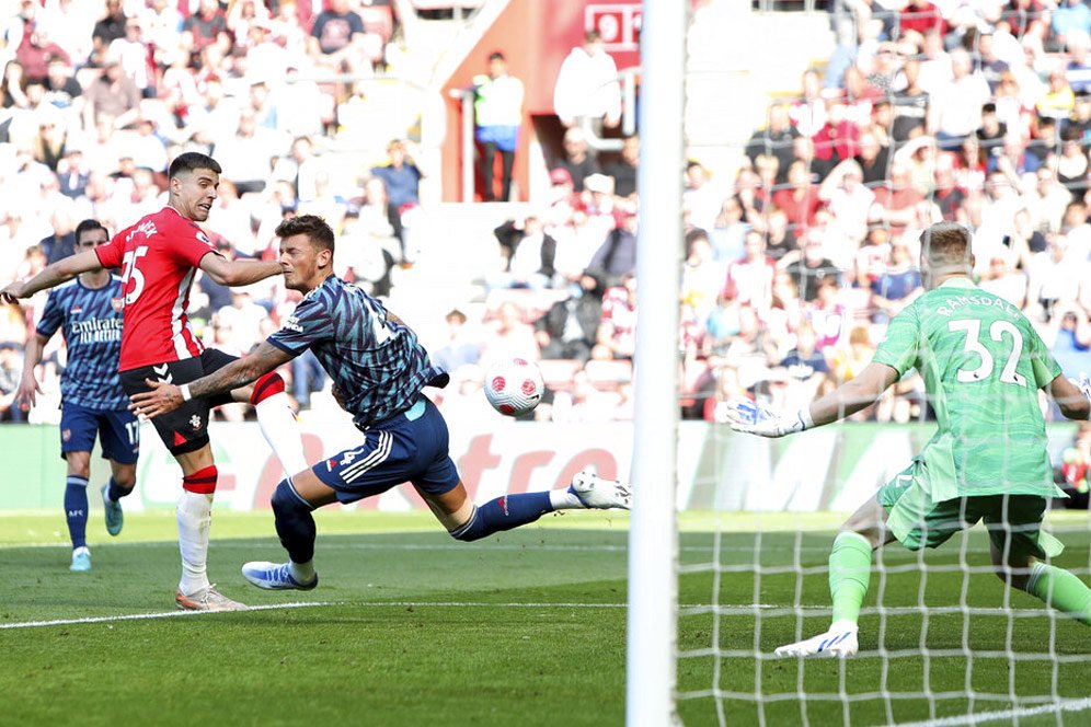 Hasil Pertandingan Southampton vs Arsenal: Skor 1-0 Hasil Pertandingan Southampton vs Arsenal: Skor 1-0