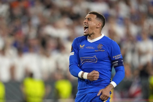 Terbaik: James Tavernier Terbaik: James Tavernier