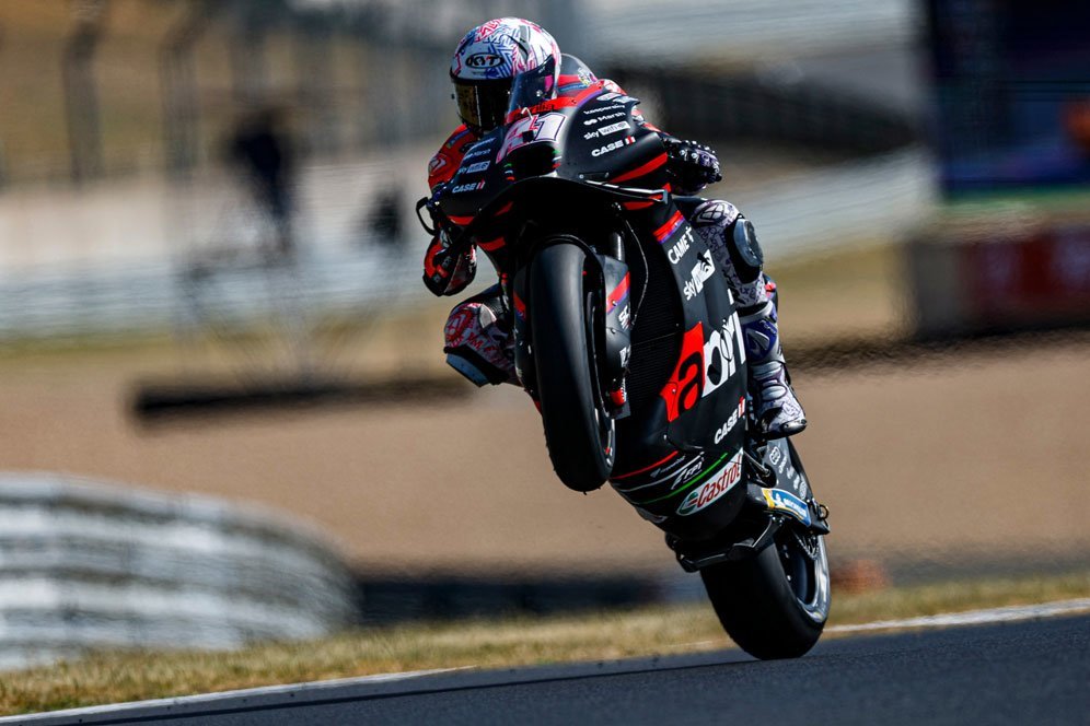 Hasil Pemanasan MotoGP Italia: Aleix Espargaro-Maverick Vinales Memimpin Hasil Pemanasan MotoGP Italia: Aleix Espargaro-Maverick Vinales Memimpin