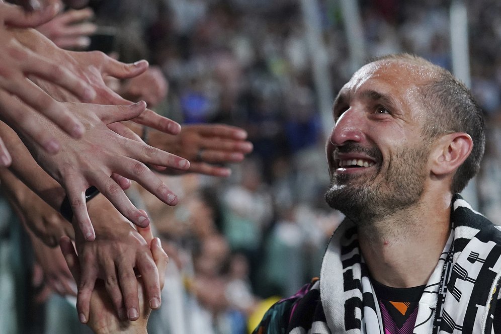 Pensiunlah dengan Bangga, Giorgio Chiellini Pensiunlah dengan Bangga, Giorgio Chiellini