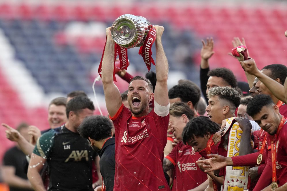 Jordan Henderson Pamitan dengan Skuat Liverpool, Segera Tuntaskan Transfer ke Arab Saudi Jordan Henderson Pamitan dengan Skuat Liverpool, Segera Tuntaskan Transfer ke Arab Saudi