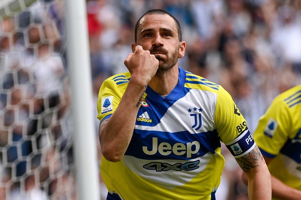 Rapor Pemain Juventus Saat Kalahkan Venezia: Bonucci Asoy, Zakaria Sudah Kepikiran Lebaran Rapor Pemain Juventus Saat Kalahkan Venezia: Bonucci Asoy, Zakaria Sudah Kepikiran Lebaran