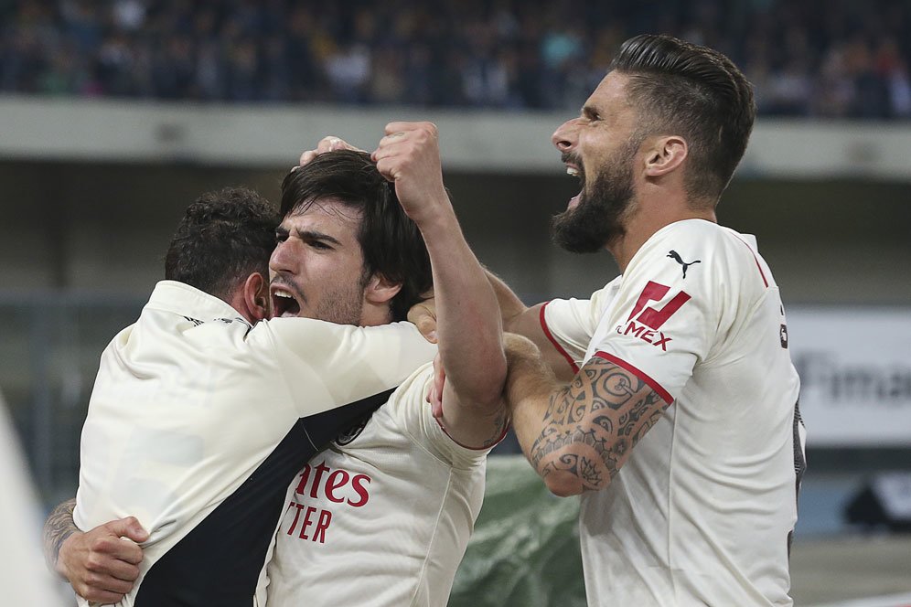 Rapor AC Milan Usai Hajar Verona: Tonali Numero Uno, Leao On Fire! Rapor AC Milan Usai Hajar Verona: Tonali Numero Uno, Leao On Fire!
