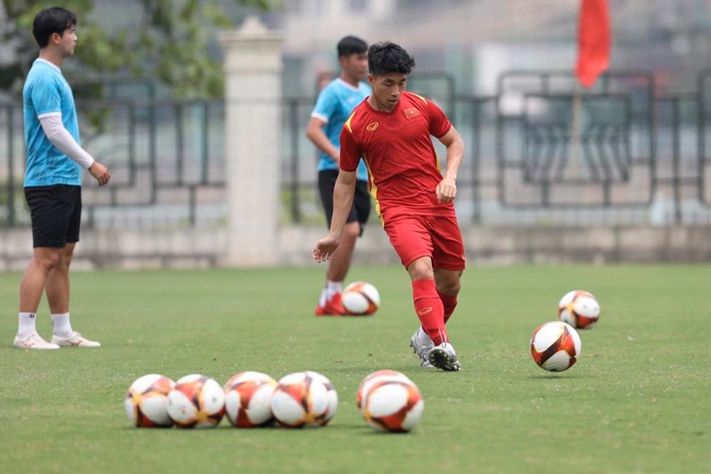 Program Brilian Vietnam untuk Piala AFF U-23 2023: Bikin 2 Tim Berbeda, Latihan, dan Uji Coba Terstruktur!