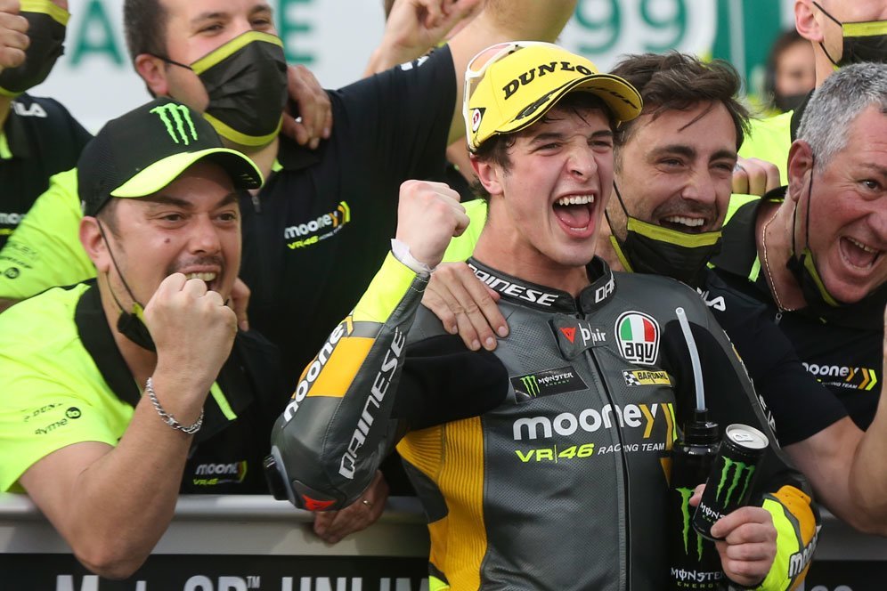 Galaunya VR46: Sulit Sediakan Slot di MotoGP Jika Celestino Vietti Juarai Moto2 Galaunya VR46: Sulit Sediakan Slot di MotoGP Jika Celestino Vietti Juarai Moto2