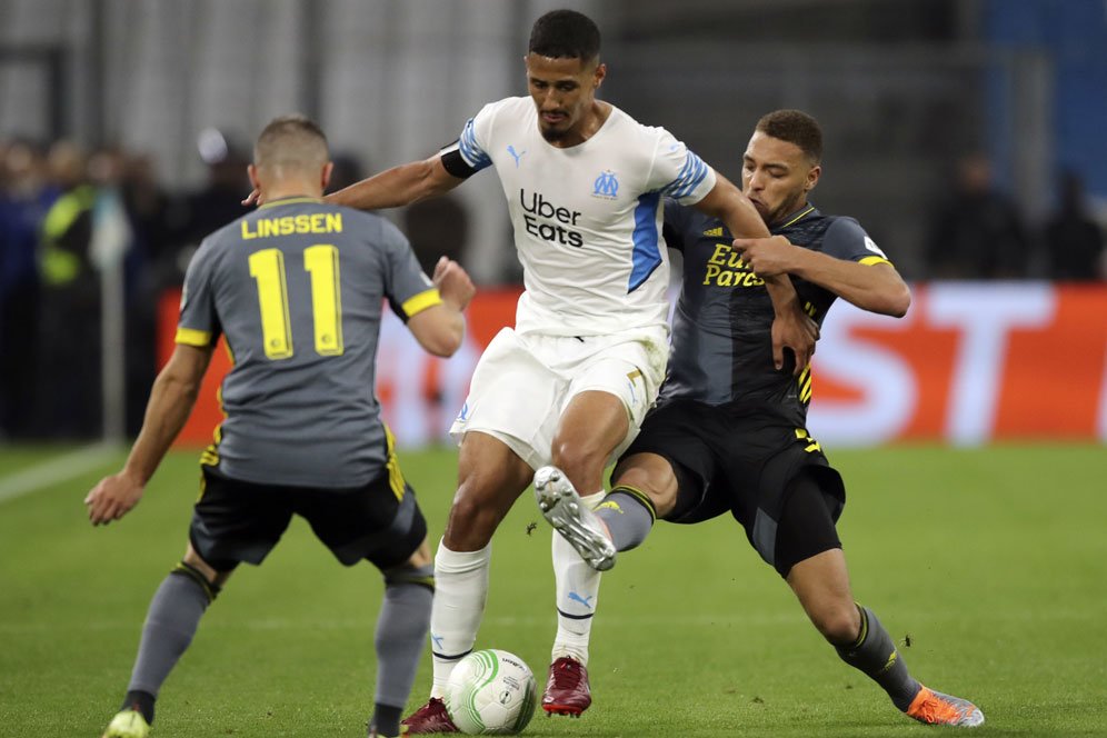Lupakan UCL, William Saliba Putuskan Balik ke Arsenal Lupakan UCL, William Saliba Putuskan Balik ke Arsenal