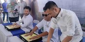 Telapak Tangan Ronaldinho Diabadikan di RANS Nusantara FC Telapak Tangan Ronaldinho Diabadikan di RANS Nusantara FC