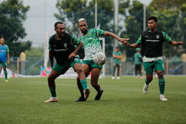 Buang-Buang Peluang Buang-Buang Peluang