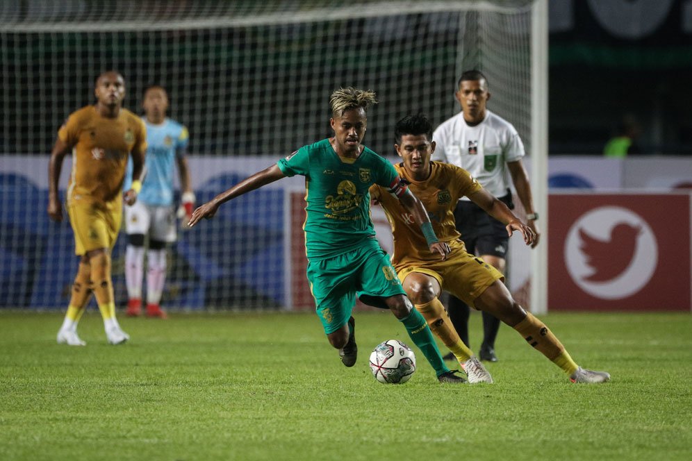 Kontrak Alwi Slamat dan Persebaya Habis pada Maret 2023, Sedang Didekati Persib Bandung Kontrak Alwi Slamat dan Persebaya Habis pada Maret 2023, Sedang Didekati Persib Bandung