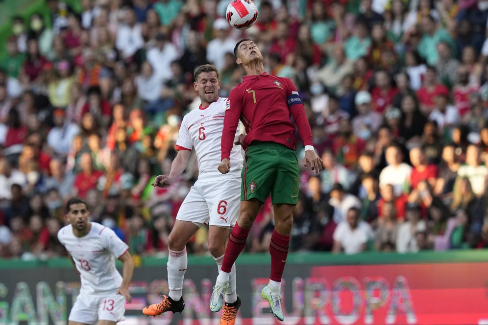 Ronaldo Bantu Portugal Hajar Swiss, Netizen: Bersejarah, GOAT, Messi Lho 5 Gol Ronaldo Bantu Portugal Hajar Swiss, Netizen: Bersejarah, GOAT, Messi Lho 5 Gol