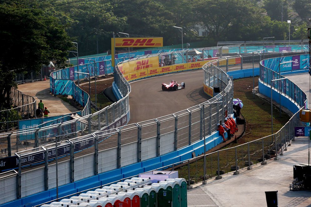 Hasil Latihan Formula E Jakarta: Rowland dan Vergne Berkuasa Hasil Latihan Formula E Jakarta: Rowland dan Vergne Berkuasa