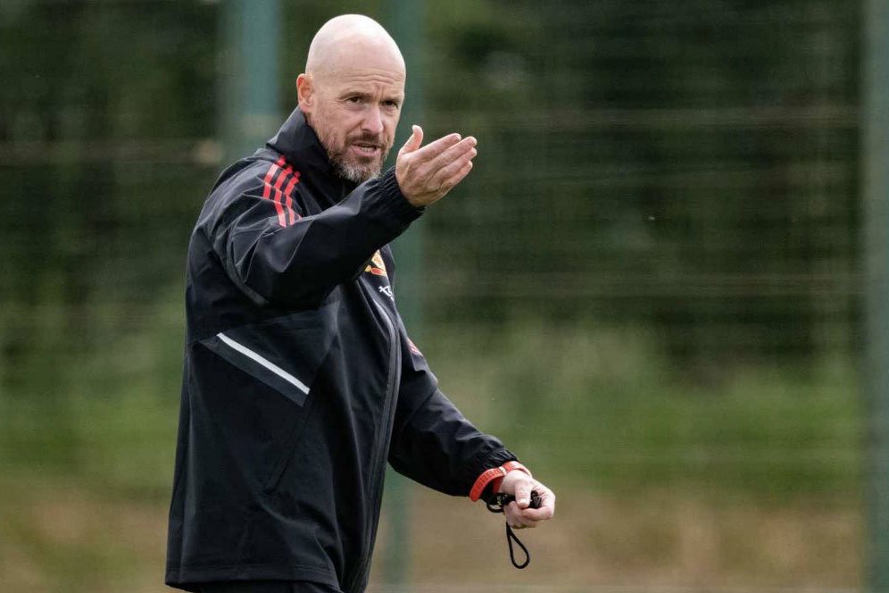 5 Hal Menarik dari Sesi Latihan Perdana Manchester United Era Erik ten Hag: Full Senyum! 5 Hal Menarik dari Sesi Latihan Perdana Manchester United Era Erik ten Hag: Full Senyum!