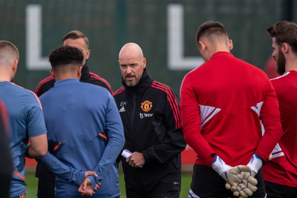 6 Bek Tengah yang Bisa Datang ke Manchester United
