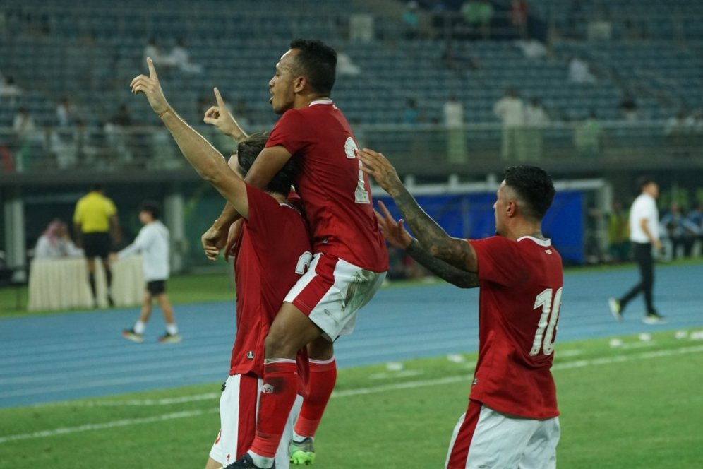 7 Momen yang Mungkin Anda Lewatkan di Laga Indonesia vs Yordania: Jersey Robek, Arhan Pukul Tiang 7 Momen yang Mungkin Anda Lewatkan di Laga Indonesia vs Yordania: Jersey Robek, Arhan Pukul Tiang
