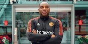 Manchester United Resmi Rekrut Pelatih Baru, Siapa Dia? Manchester United Resmi Rekrut Pelatih Baru, Siapa Dia?