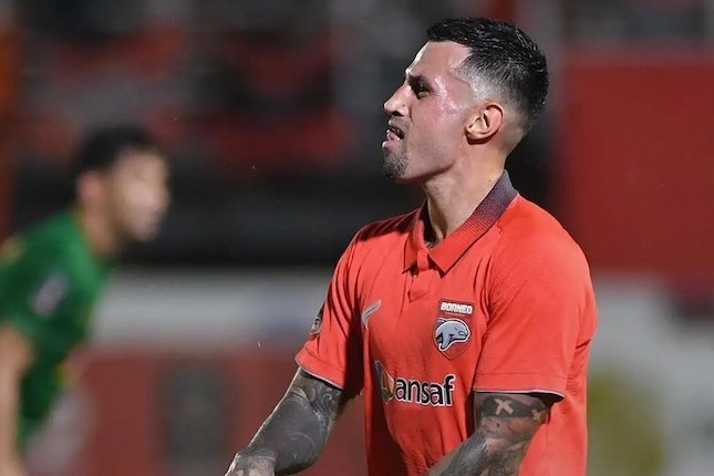 Stefano Lilipaly Lebih Dominan Stefano Lilipaly Lebih Dominan