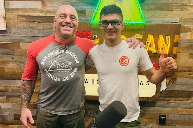 Pemilik Perdana Sabuk Submission Grappling Pemilik Perdana Sabuk Submission Grappling