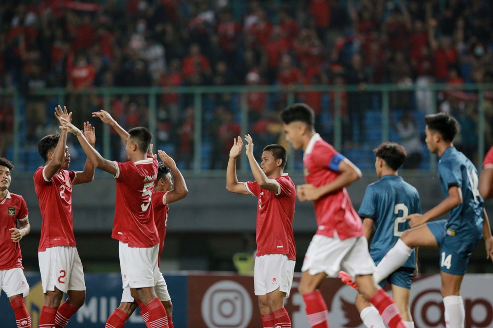 5 Alasan Timnas Indonesia U-19 Bakal Menang Mudah Lawan Filipina: Masterclass Shin Tae-yong! 5 Alasan Timnas Indonesia U-19 Bakal Menang Mudah Lawan Filipina: Masterclass Shin Tae-yong!