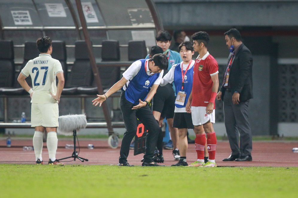 Timnas Indonesia U-19 Diimbangi Thailand, Shin Tae-yong: Sayang Suporter Tak Diberikan Kemenangan Timnas Indonesia U-19 Diimbangi Thailand, Shin Tae-yong: Sayang Suporter Tak Diberikan Kemenangan