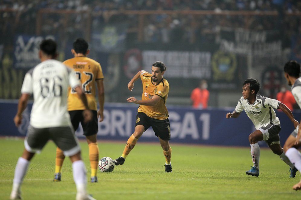 3 Pemain Asing yang Belum Bertaji di BRI Liga 1 2022/2023 3 Pemain Asing yang Belum Bertaji di BRI Liga 1 2022/2023
