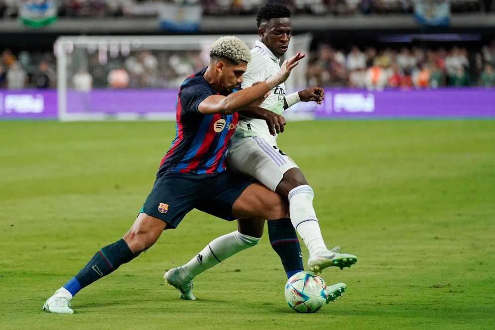 Dikalahkan Barcelona, Kiper Real Madrid: Cuma Pramusim, Hasil Gak Penting Dikalahkan Barcelona, Kiper Real Madrid: Cuma Pramusim, Hasil Gak Penting