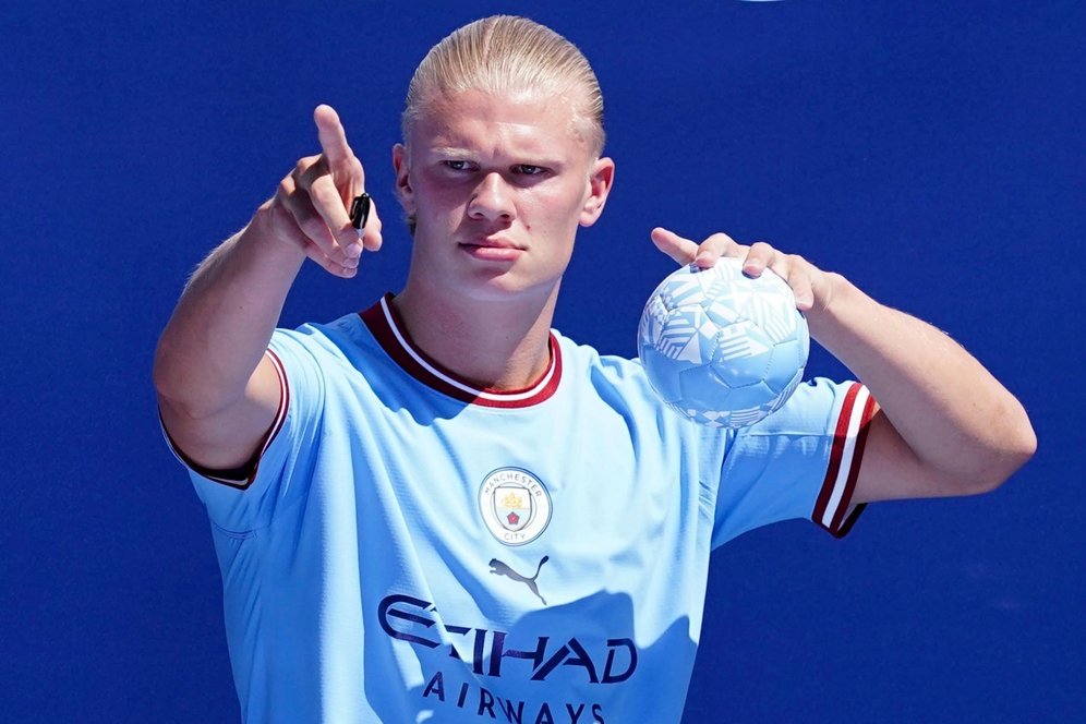 Mengintip Pramusim Manchester City: Haaland Masih Santai, Alvarez Langsung Nyetel! Mengintip Pramusim Manchester City: Haaland Masih Santai, Alvarez Langsung Nyetel!