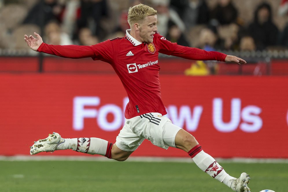 Menolak Menyerah, Erik Ten Hag Pede Donny van de Beek Bakal Bangkit di MU Menolak Menyerah, Erik Ten Hag Pede Donny van de Beek Bakal Bangkit di MU
