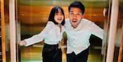 Heboh Postingan Thariq Kasih Cincin ke Fuji, Netizen Pertanyakan Soal Lamaran Heboh Postingan Thariq Kasih Cincin ke Fuji, Netizen Pertanyakan Soal Lamaran