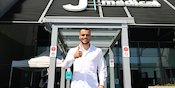Setelah Tes Medis, Filip Kostic Teken Kontrak Tiga Tahun di Juventus Setelah Tes Medis, Filip Kostic Teken Kontrak Tiga Tahun di Juventus