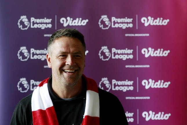 Owen Bakal Jadi Komentator Owen Bakal Jadi Komentator