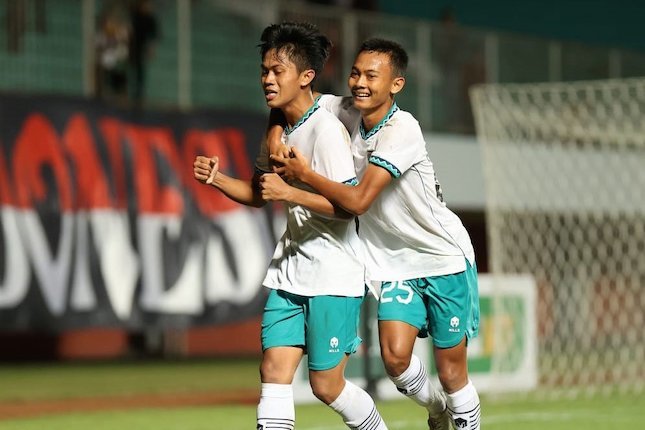 Ingat, Baru 16 Tahun!