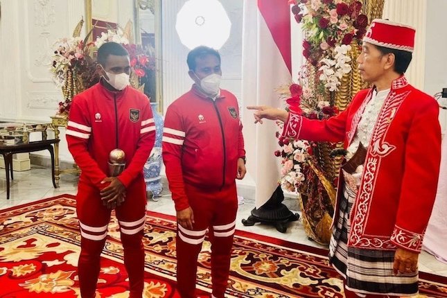 Kontribusi Terhadap Sepak Bola Indonesia Kontribusi Terhadap Sepak Bola Indonesia