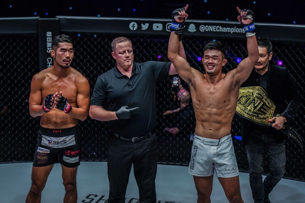 Kalahkan Petarung Korea Selatan, Christian Lee Rebut Lagi Sabuk Juara Dunia ONE Lightweight Kalahkan Petarung Korea Selatan, Christian Lee Rebut Lagi Sabuk Juara Dunia ONE Lightweight