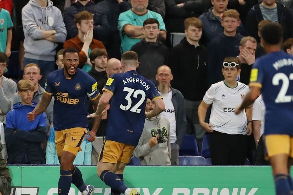 Newcastle United Susah Payah Kalahkan Tim Divisi Keempat di Putaran Kedua Carabao Cup Newcastle United Susah Payah Kalahkan Tim Divisi Keempat di Putaran Kedua Carabao Cup