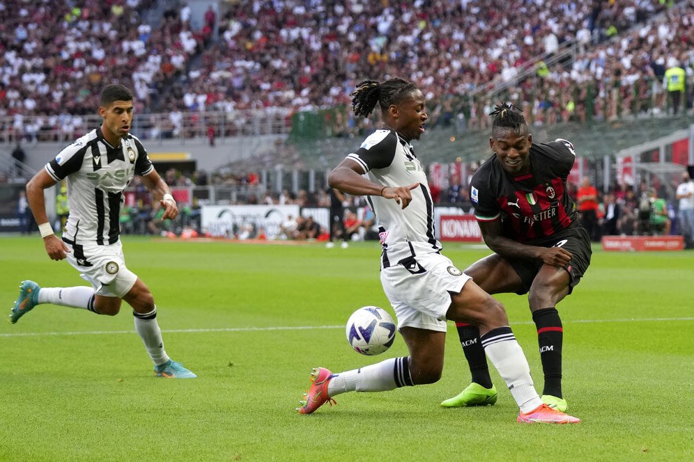 Mau Rafael Leao dari AC Milan, Chelsea Harus Siap-siap Tekor