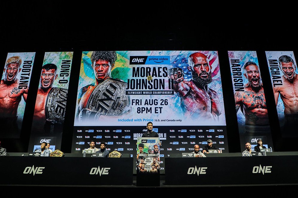 Adu Komentar Adriano Moraes dan Demetrious Johnson Jelang Perebutan Gelar Juara Dunia ONE Flyweight Adu Komentar Adriano Moraes dan Demetrious Johnson Jelang Perebutan Gelar Juara Dunia ONE Flyweight