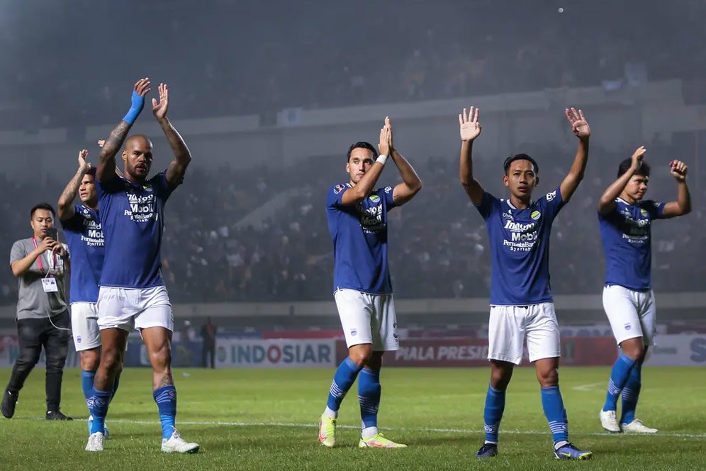 Kiper Persib Janji Kalahkan PSM di BRI Liga 1 2022/2023 Kiper Persib Janji Kalahkan PSM di BRI Liga 1 2022/2023