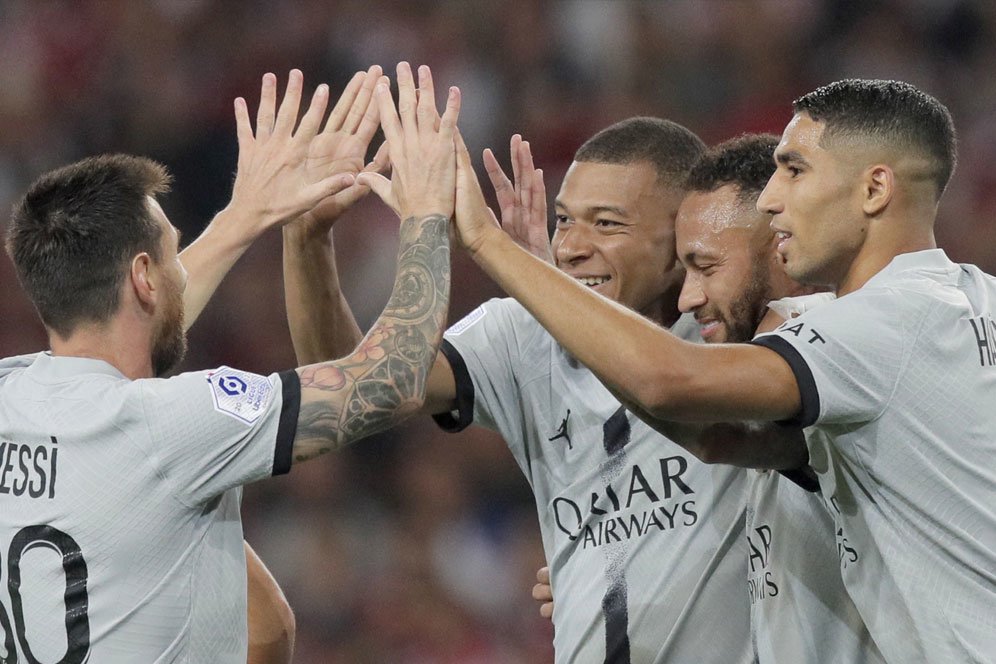 Keputusan Tegas Christophe Galtier: Trisula Mbappe, Neymar, dan Messi Harus Rela Dicadangkan Keputusan Tegas Christophe Galtier: Trisula Mbappe, Neymar, dan Messi Harus Rela Dicadangkan